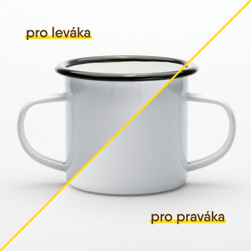 Smaltovaný plecháček s hnědou ruční ilustrací kostelíku na Prašivé a textem „Prašivá je místo, které vítá s otevřeným nebem“.